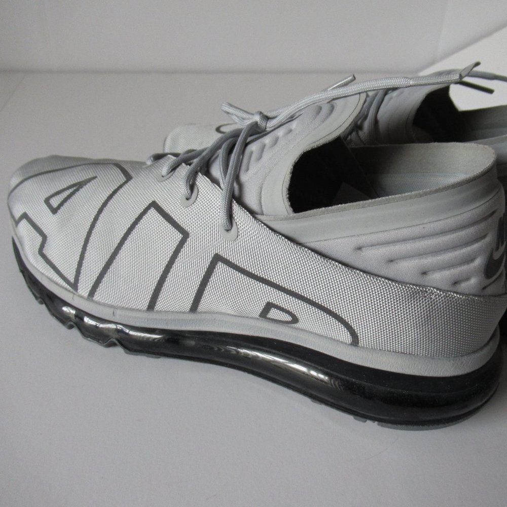 Nike Air Max Flair SE Wolf Grey Men;s Size 10, Like New